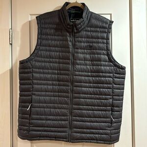 Men’s size XXL Stio down vest.